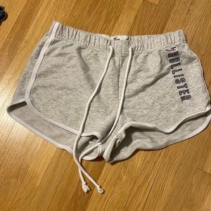 hollister sweat shorts